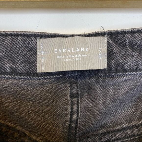 EVERLANE Curvy Hourglass Way-High Straight Leg Jeans Washed Black Gray 26 Long - Picture 4 of 14